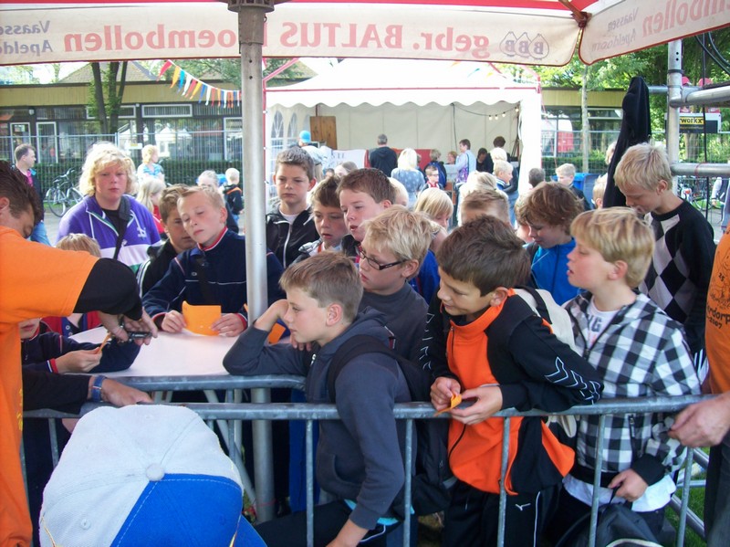 Tijdens de opening was het altijd dringen!